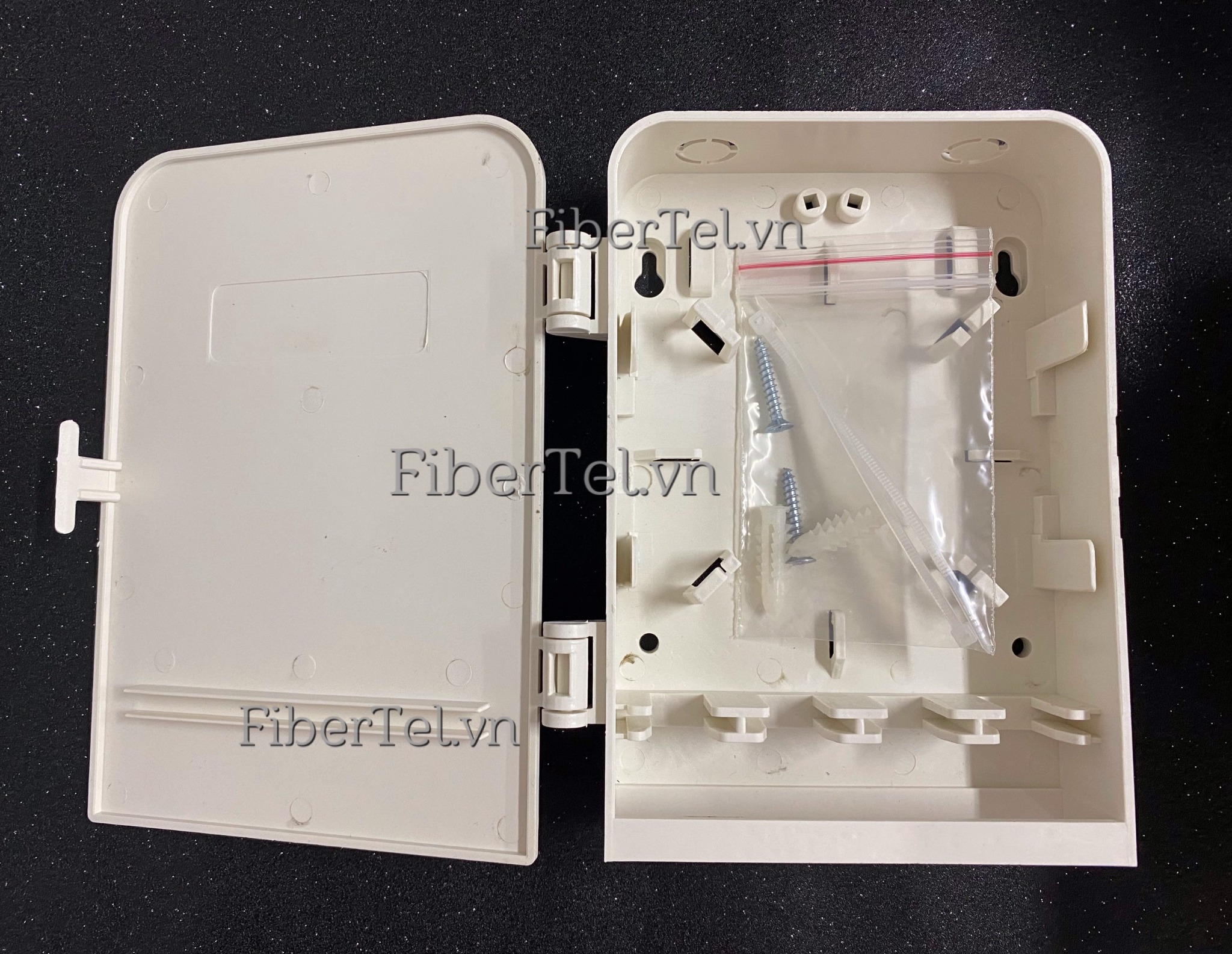 Hộp Phối Quang ODF Nhựa 8FO LC/OM3 Indoor (2)